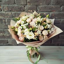 Букет цветов из:  Альстромерии, Розы и Хризантемы в Тоцкое