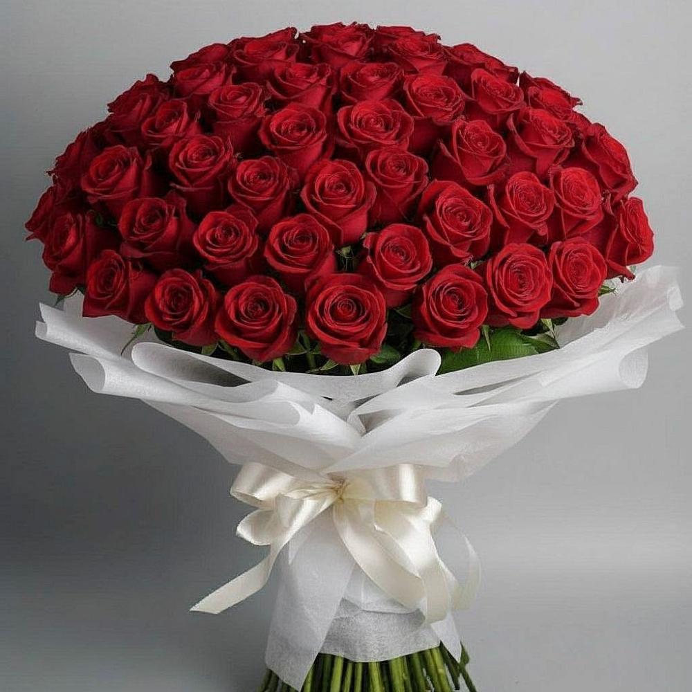 Букет 101 Красная роза Блэк Мэджик в Тоцкое