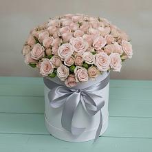 Цветочная композиция из Розы в шляпной коробке в Тоцкое