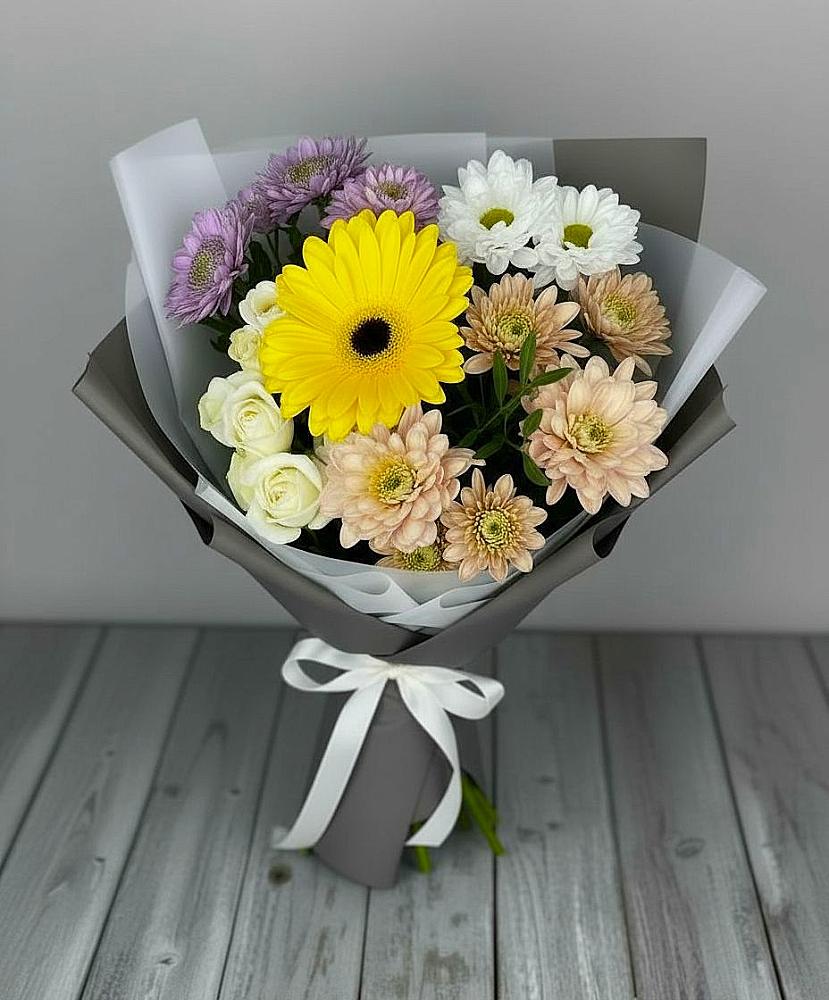 Букет цветов из: Розы, Герберы и Хризантемы в Тоцкое