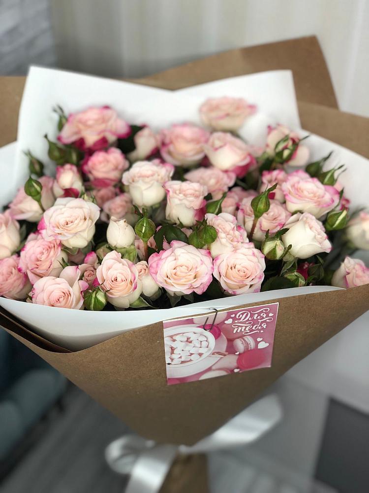 Букет цветов из: Розы в Тоцкое