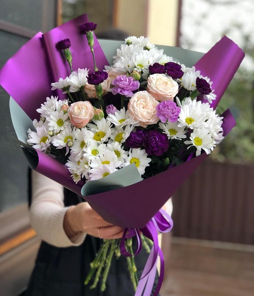Букет цветов из: Хризантемы, Гвоздики и Розы в Тоцкое
