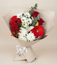 Букет цветов из:  Розы, Хризантемы, Герберы и Лилии в Тоцкое