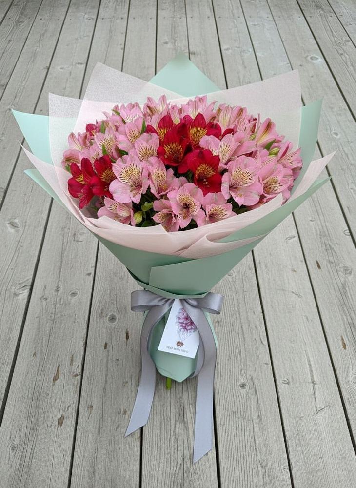 Букет цветов из: Альстромерии в Тоцкое