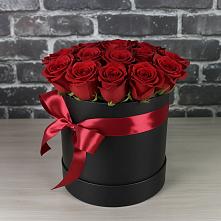 Цветочная композиция из Розы в шляпной коробке #REPLACE_PRED# Тоцкое