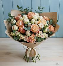 Букет цветов из:  Альстромерии и Розы в Тоцкое